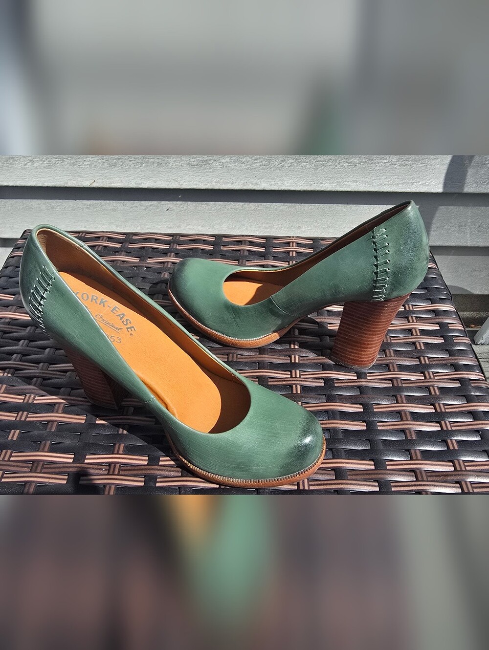 Kork-Ease Green Leather Round-Toe Wedge Pumps - Picture 4 of 16